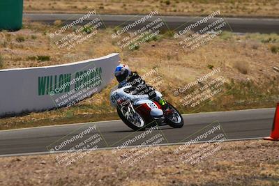 media/Apr-19-2025-AHRMA (Sat) [[3d98ca3309]]/Race/Group 1/Turn 4/